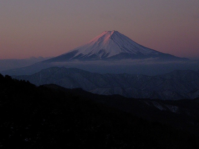 黎明の富士山